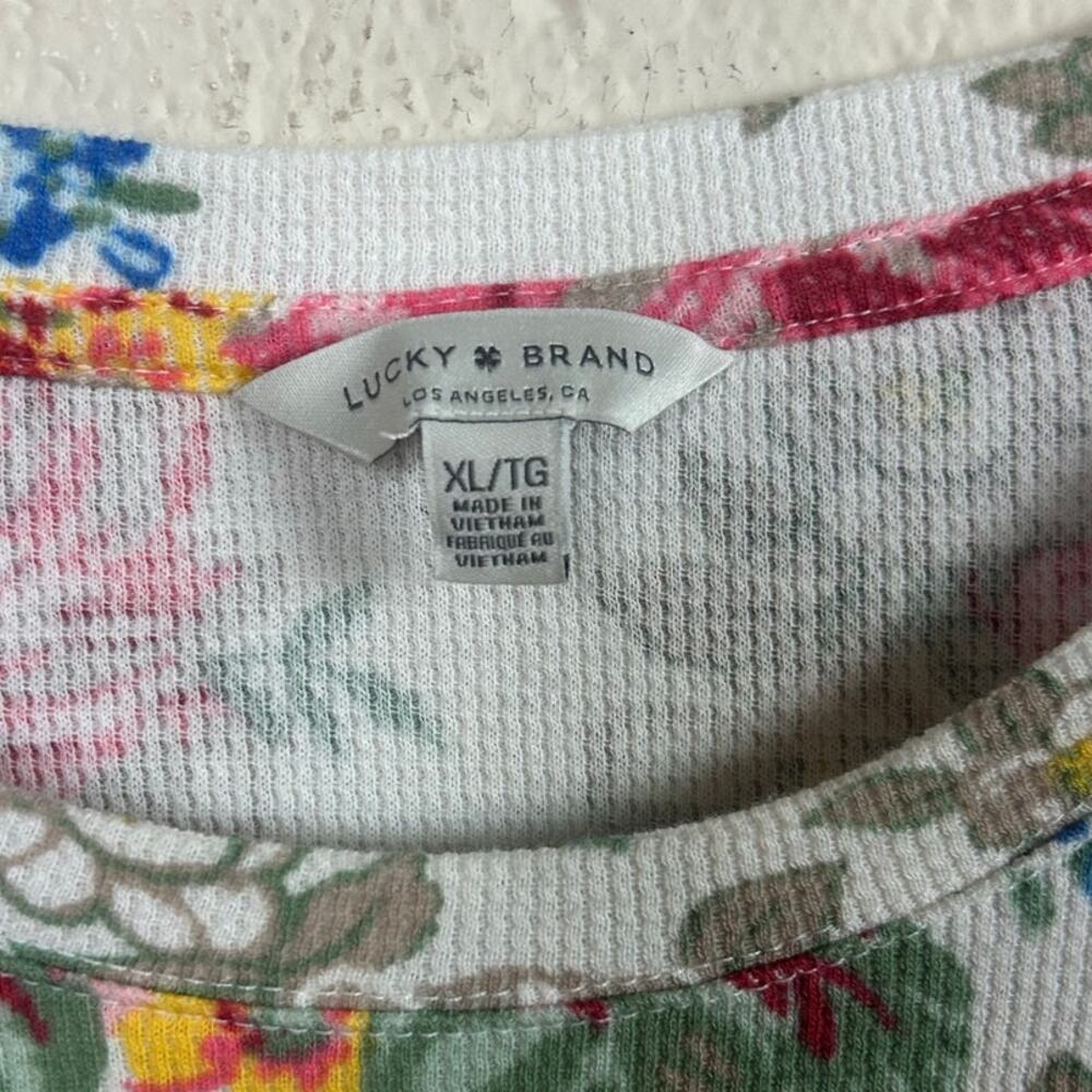 Lucky Brand Floral Henley Thermal Top size XL - Picture 3 of 8